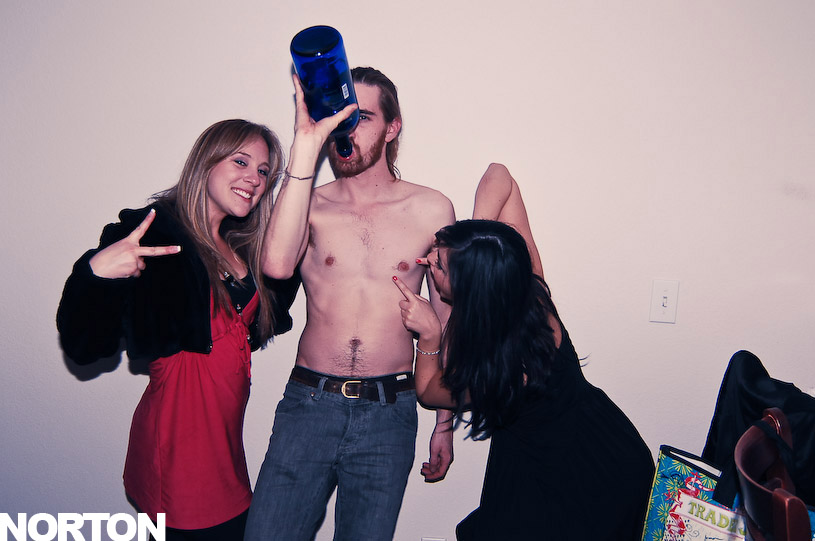 Afterhours Off F St., photograph 58
