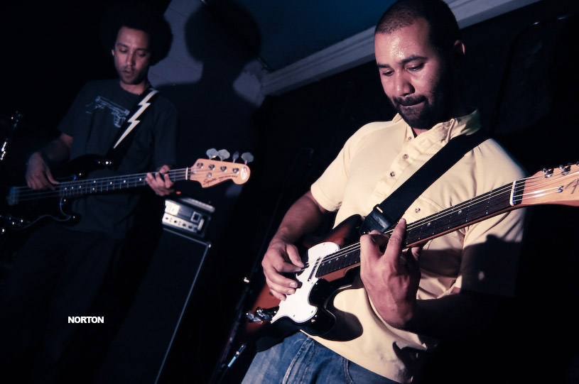 Beauty Bar - The Mars Volta side project bands, photograph 7