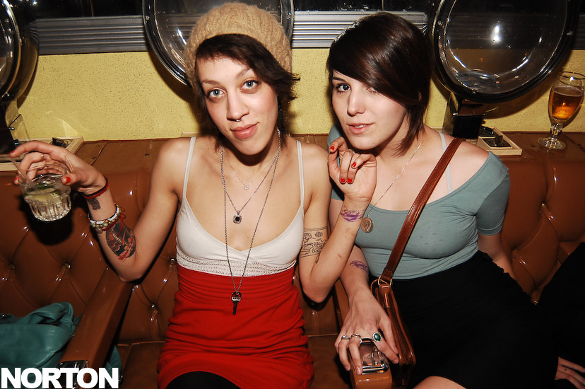 Sex Mannequin @ Beauty Bar SD, photograph 3