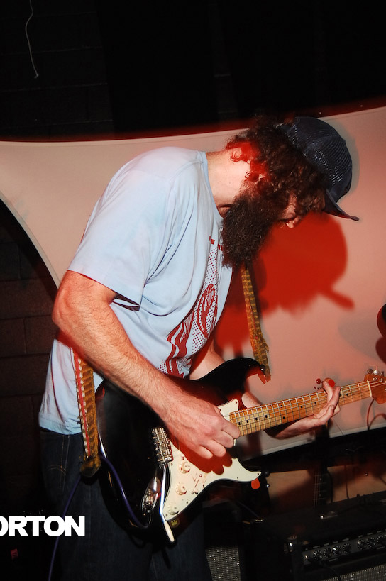 Dead Confederate @ Beauty Bar & Voyeur Grand Opening Party, photograph 38