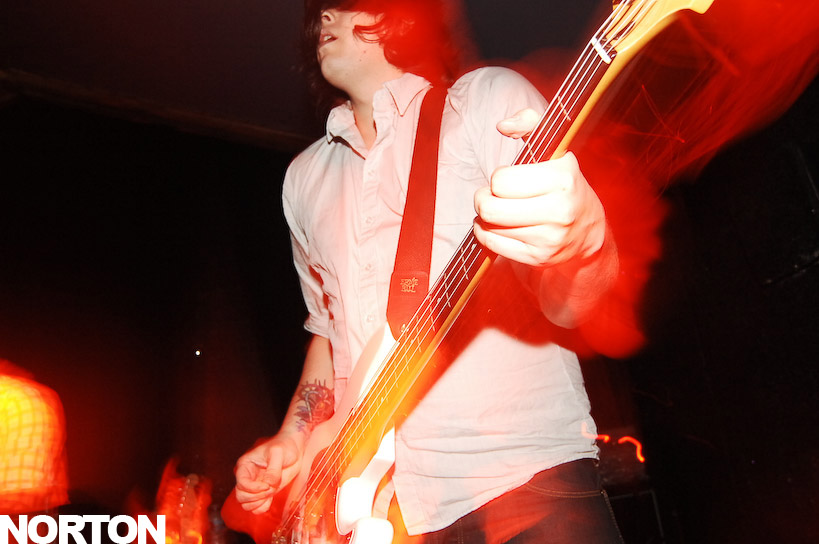 Shark Attack - Live @ Beauty Bar San Diego, photograph 21