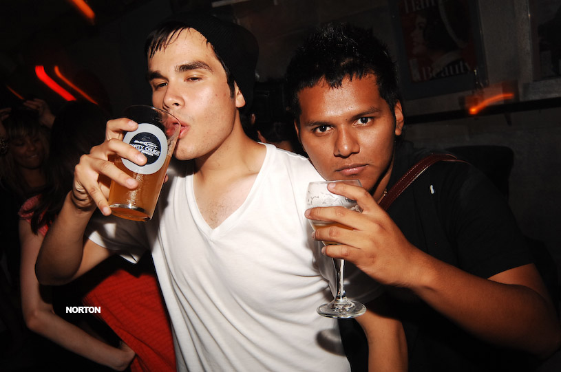 Millionares @ The Beauty Bar, photograph 27