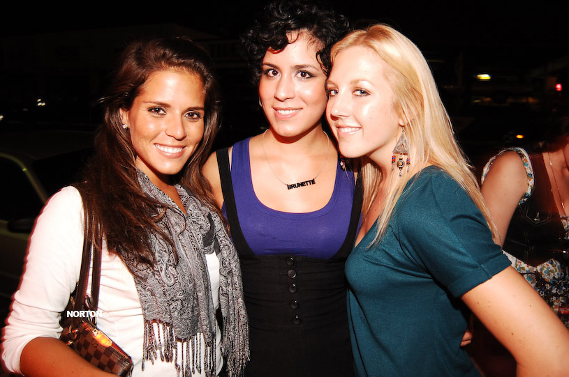 Millionares @ The Beauty Bar, photograph 40