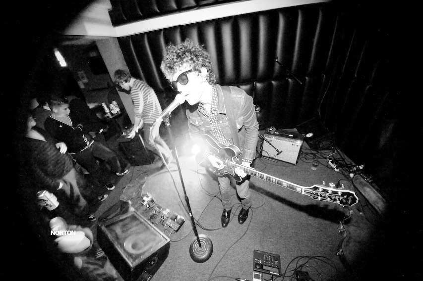 Crocodiles @ Soda Bar & ReAmp Thursdays @ the Office, photograph 31