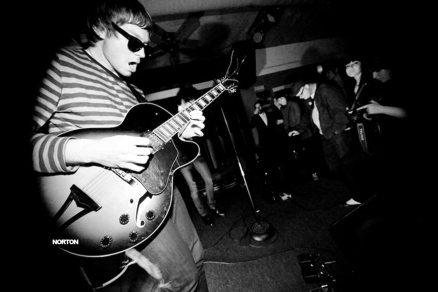 Crocodiles @ Soda Bar & ReAmp Thursdays @ the Office, photograph 49