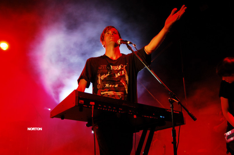 Free Cut Copy Concert - Red Bull Air Race San Diego pre-party, photograph 73