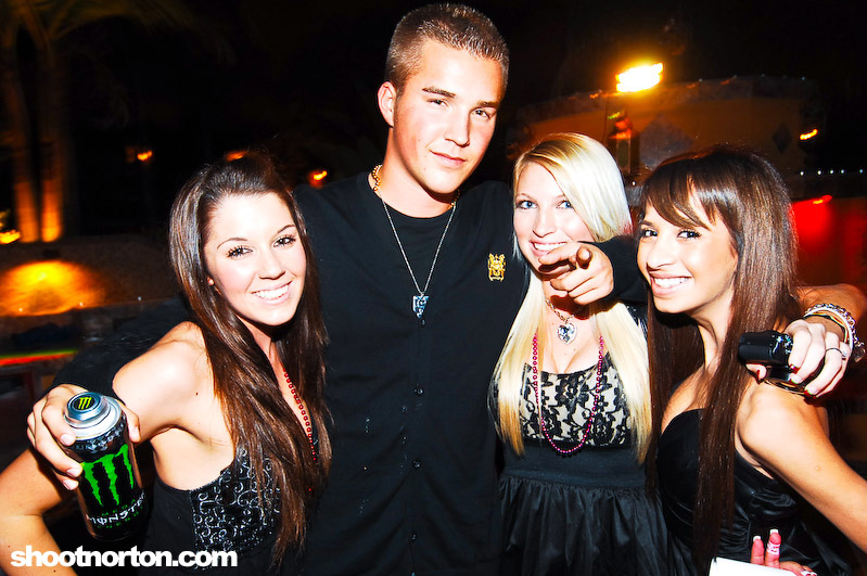 Dina's Winter Party, photograph 8
