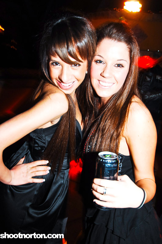Dina's Winter Party, photograph 11