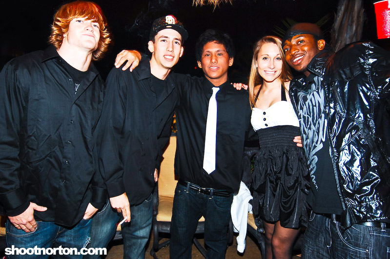 Dina's Winter Party, photograph 20
