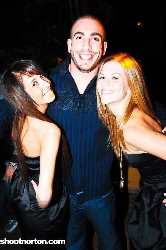 Dina's Winter Party, photograph 24