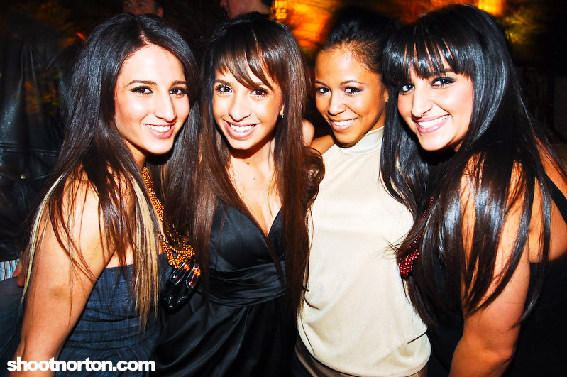 Dina's Winter Party, photograph 33