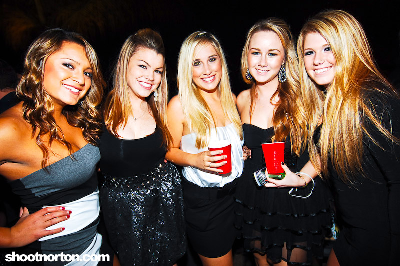 Dina's Winter Party, photograph 44