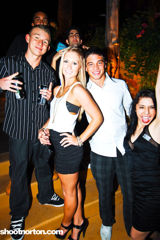 Dina's Winter Party, photograph 77