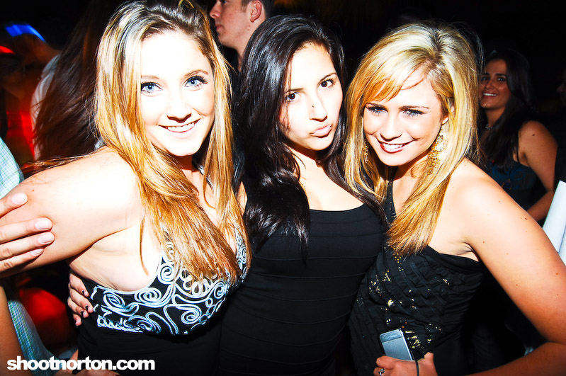 Dina's Winter Party, photograph 99