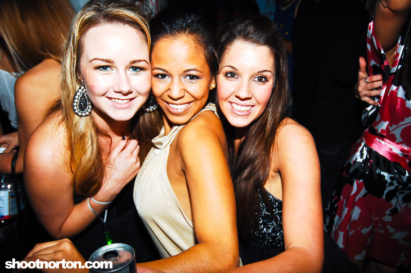 Dina's Winter Party, photograph 110