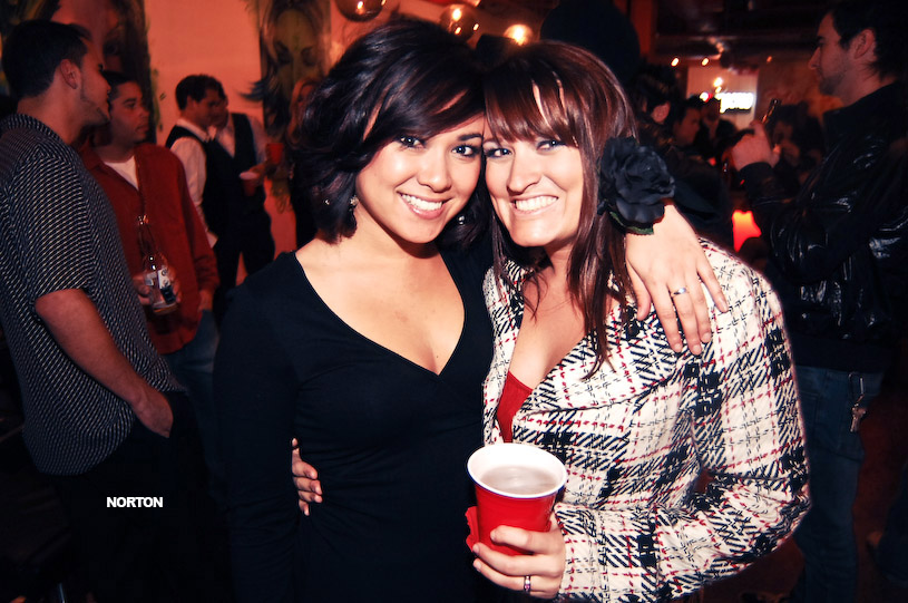 Disconnected Salon's Anniversary Party - U-31, photograph 2