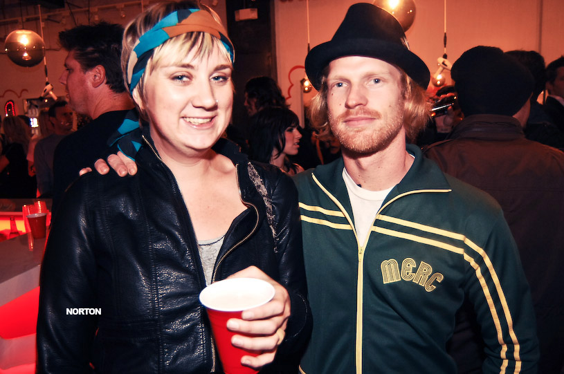 Disconnected Salon's Anniversary Party - U-31, photograph 7