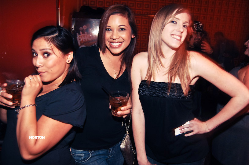 Disconnected Salon's Anniversary Party - U-31, photograph 38