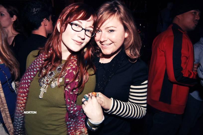 Disconnected Salon's Anniversary Party - U-31, photograph 55