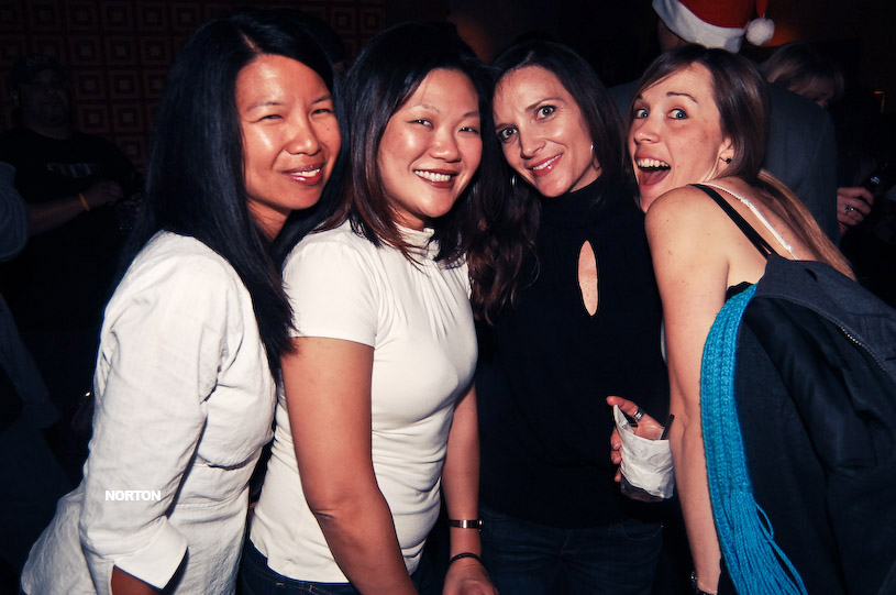 Disconnected Salon's Anniversary Party - U-31, photograph 73