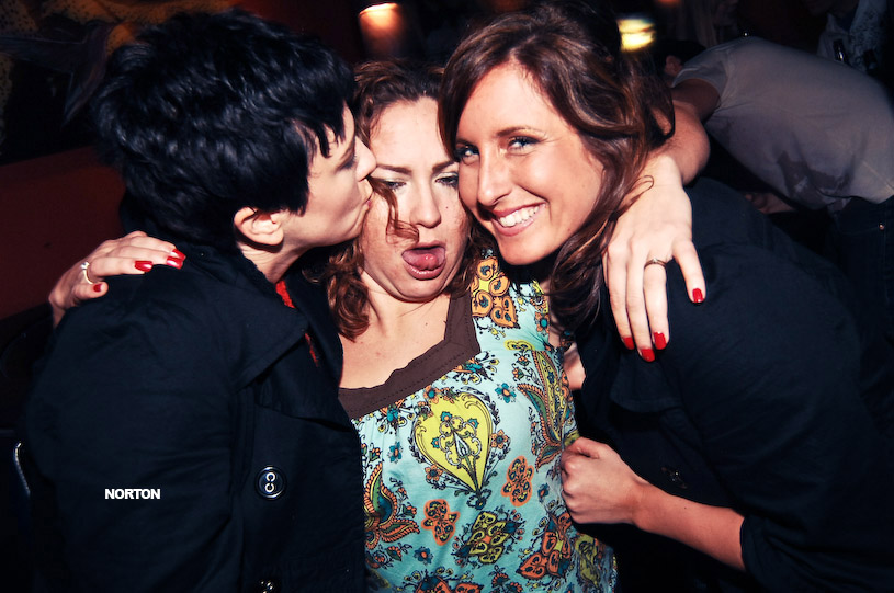 Disconnected Salon's Anniversary Party - U-31, photograph 105