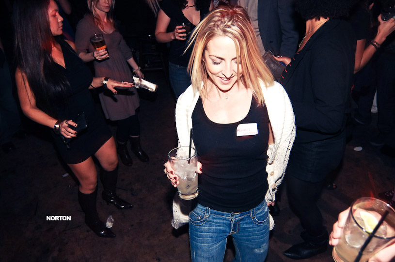 Disconnected Salon's Anniversary Party - U-31, photograph 125