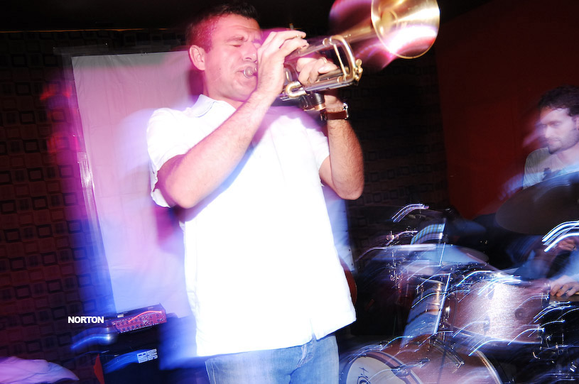 Ej's CD Launch Party - Bar U-31, photograph 3