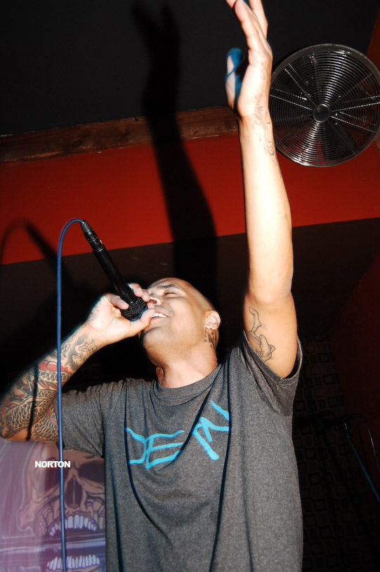 Ej's CD Launch Party - Bar U-31, photograph 58