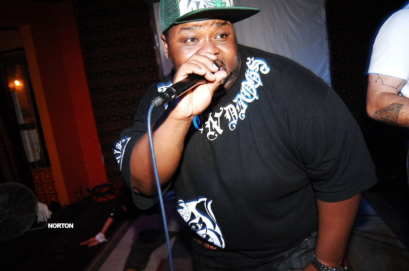 Ej's CD Launch Party - Bar U-31, photograph 83