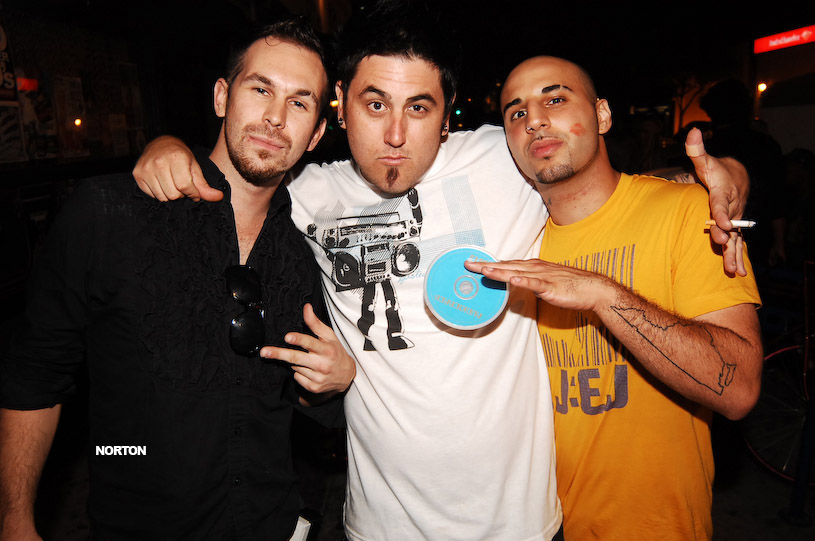 Ej's CD Launch Party - Bar U-31, photograph 169