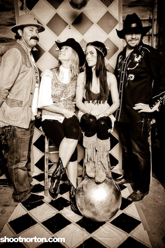 Rhinestone Cowbys and Indians @ Super El Camino, photograph 42