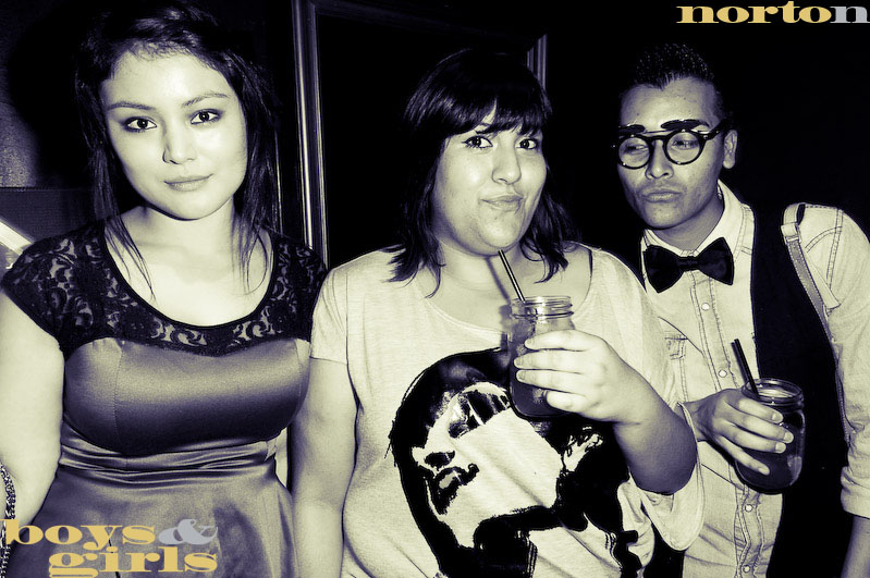 Boys & Girls @ El Dorado, photograph 2