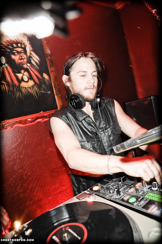 Boys & Girls + Young Guns @ El Dorado, photograph 38
