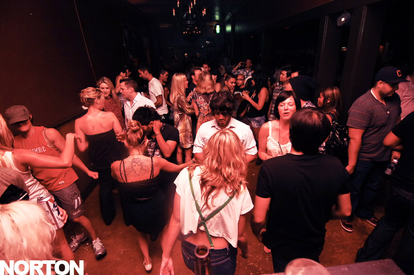 Boys & Girls @ El Dorado + Intervention @ Hardrock, photograph 11