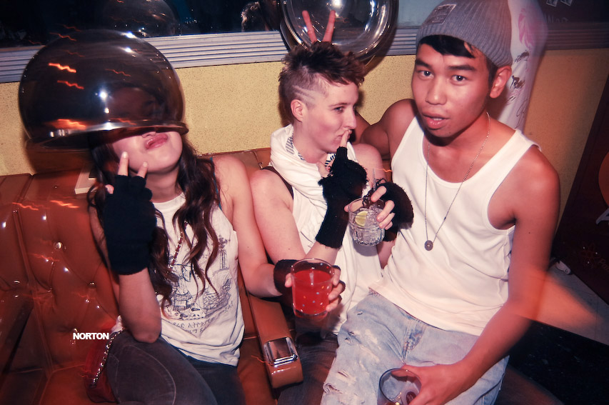 Electric Feel @ Beauty Bar SD, photograph 12
