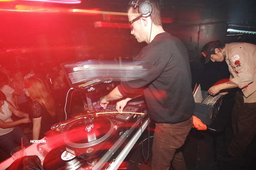 Foot Down - Critical Mass Afterparty @ The Ruby Room, photograph 116