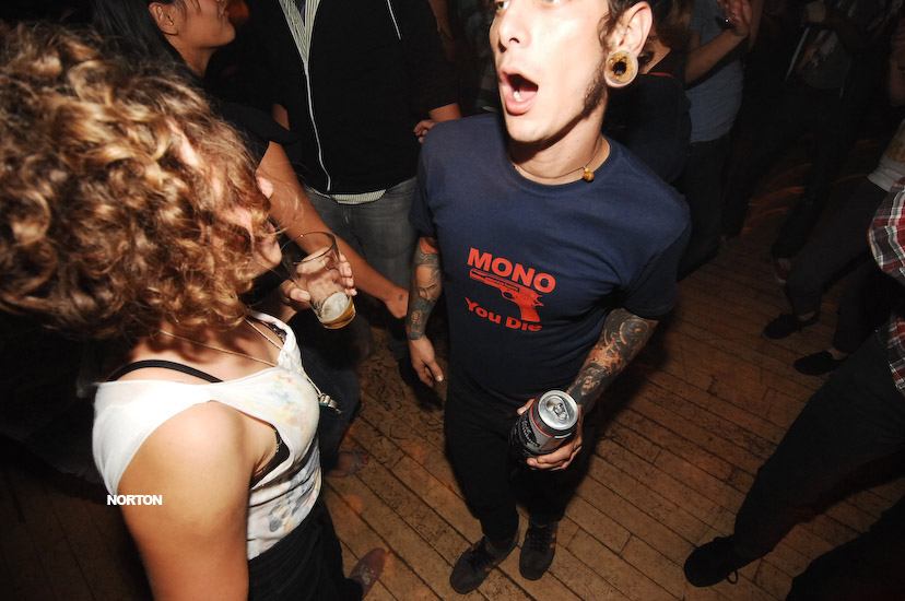 Foot Down - Critical Mass Afterparty @ The Ruby Room, photograph 119