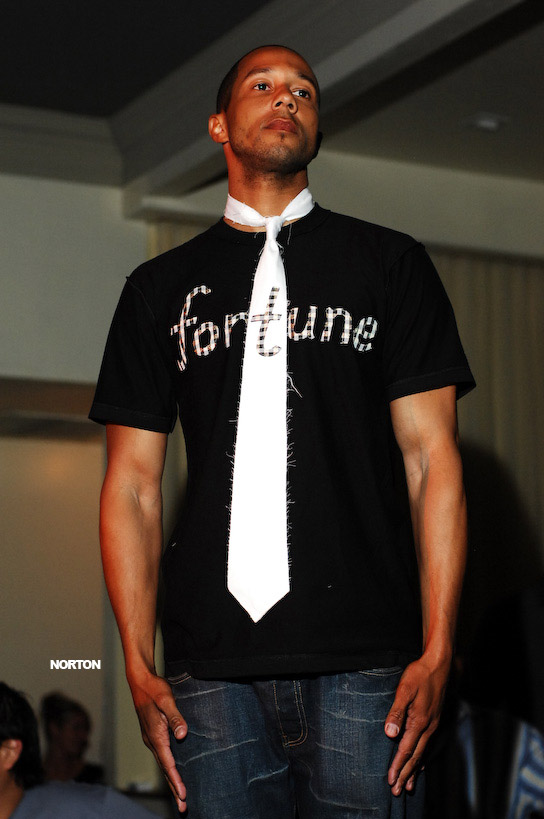 Fortune 421 Anniversary Party @ Aubergine San Diego, photograph 17