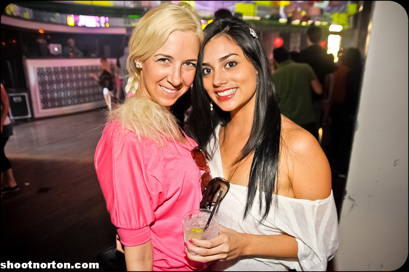 Guest House Day Club @ Stingaree, photograph 14
