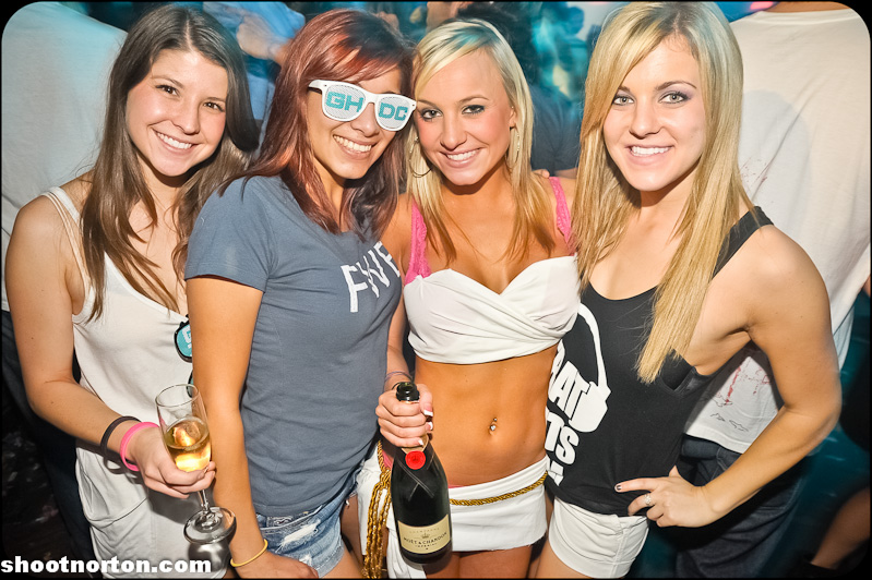Guest House Day Club @ Stingaree, photograph 164