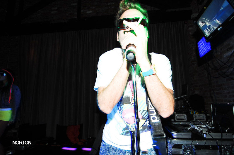 Hypercrush live @ 207, photograph 81