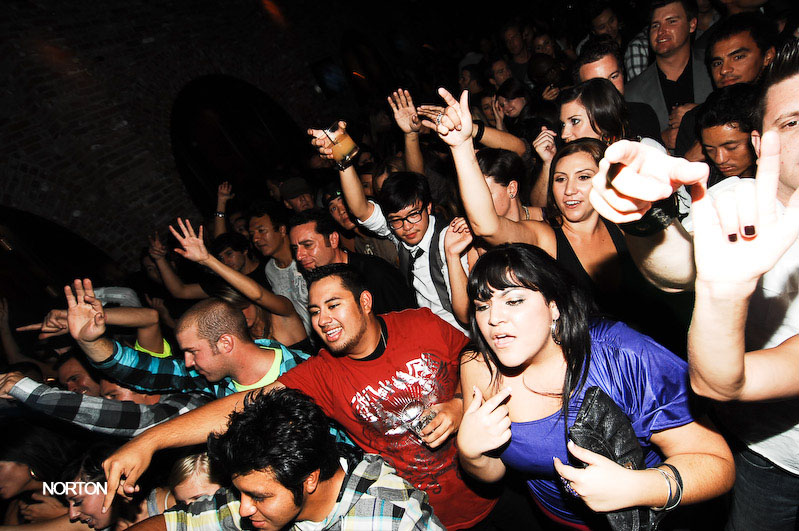 Hypercrush live @ 207, photograph 102