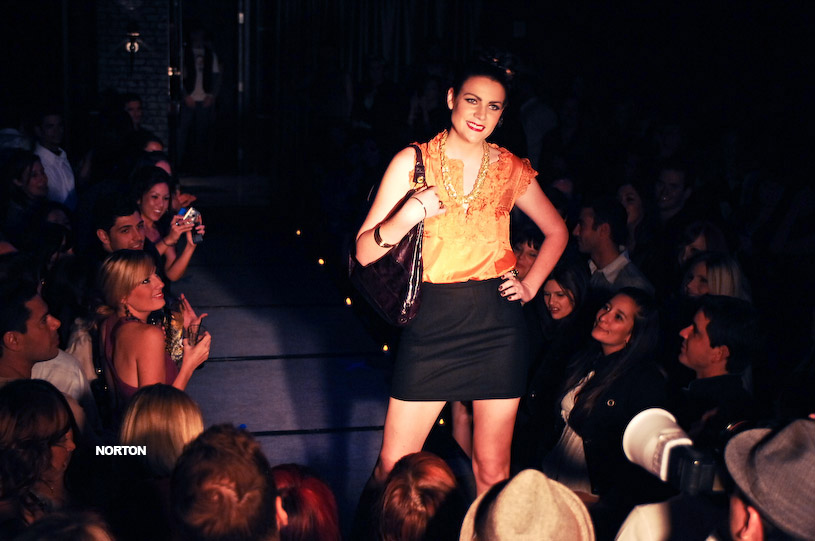 Mimi & Red Fashion show @ Hard Rock's Sweetwater, photograph 11