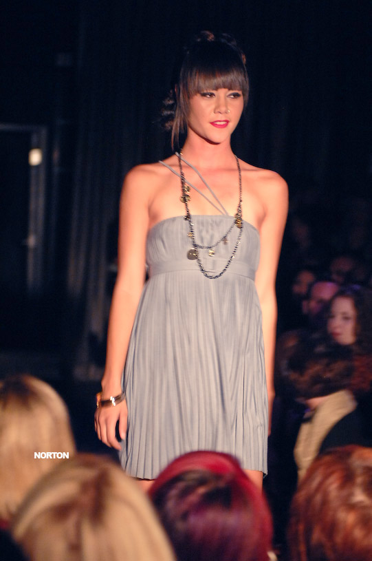 Mimi & Red Fashion show @ Hard Rock's Sweetwater, photograph 67