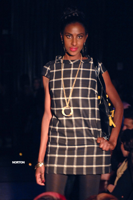 Mimi & Red Fashion show @ Hard Rock's Sweetwater, photograph 71