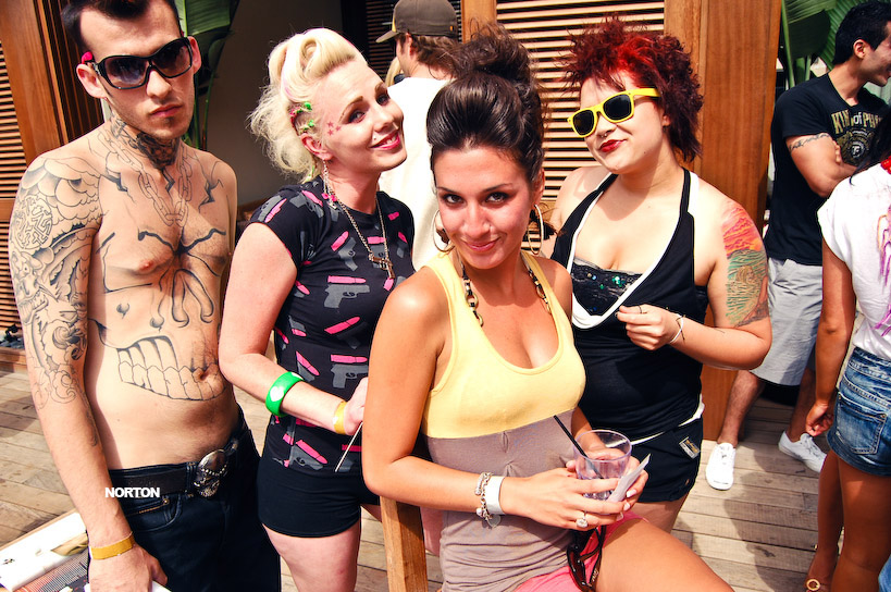 Intervention Sundays @ Hard Rock's Moonstone Lounge - San Diego, photograph 14