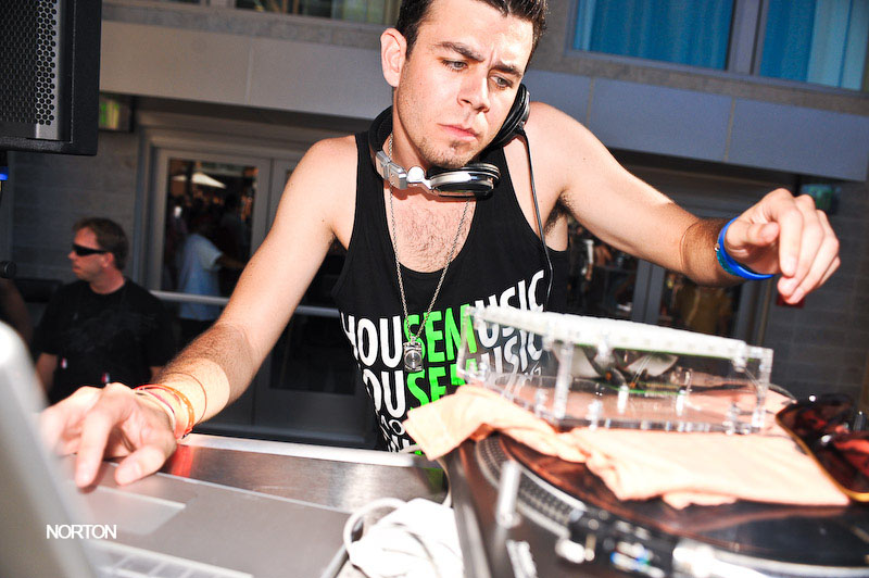 MSTRKRFT @ Hardrock Hotel, photograph 116