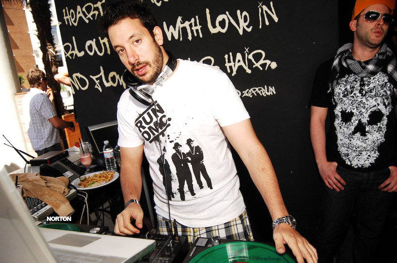 DJhere Productions - Hardrock Hotel - Moonstone Lounge - Intervention Sundays, photograph 1