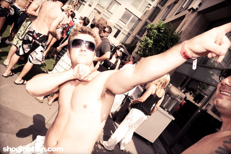 Intervention Sundays @ Hard Rock, photograph 6