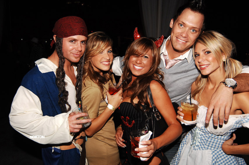 Pre-Halloween @ Ivy Hotel & After, photograph 87